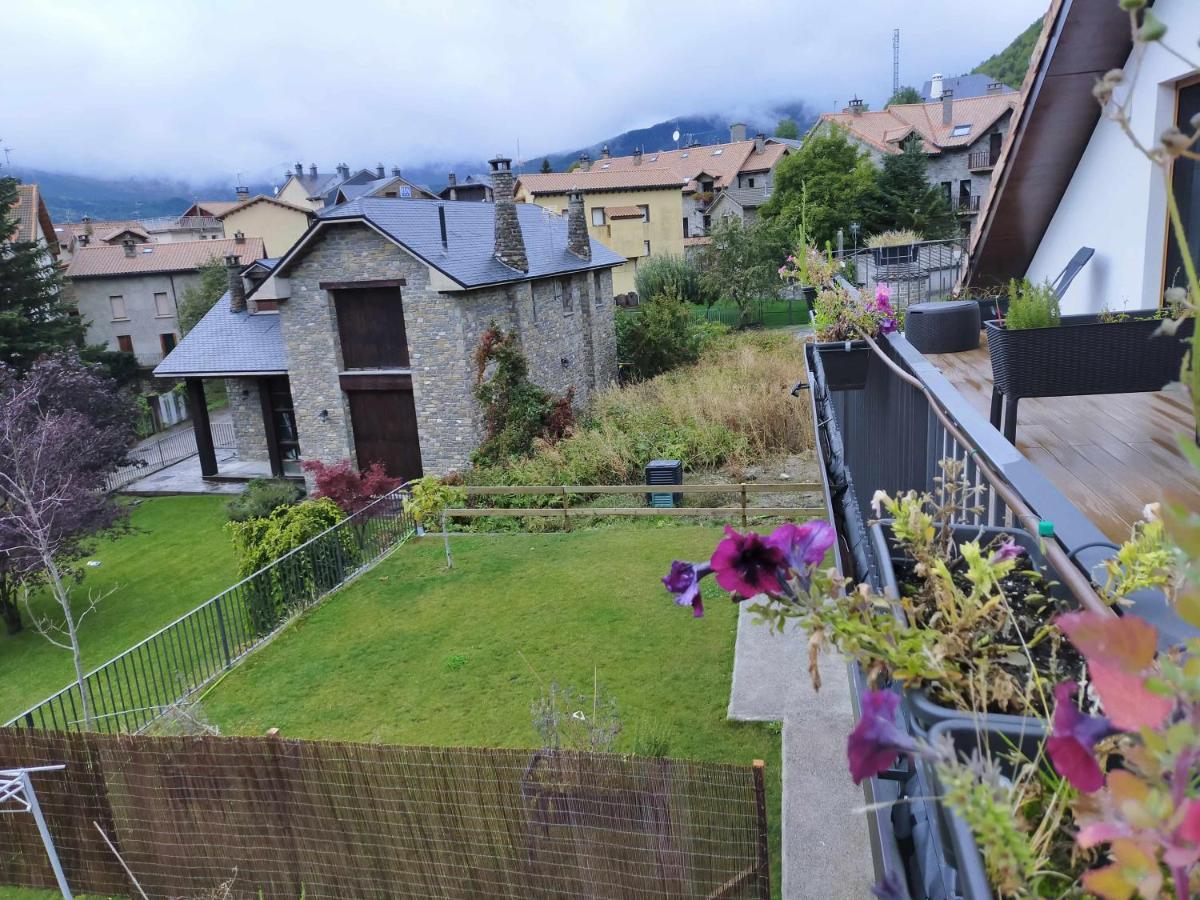 Casa Cotefablo Alojamiento Ara Gavin Biescas Exteriör bild